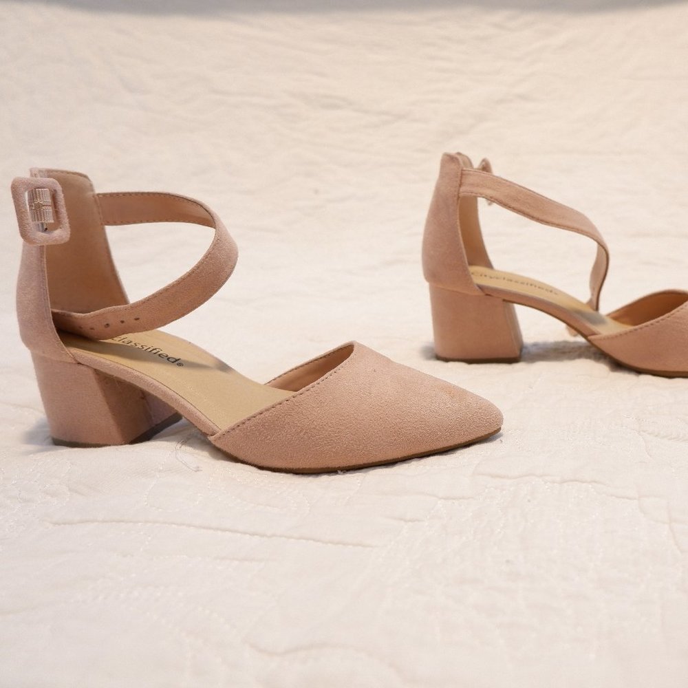 Cityclassified pink pointed toe ankle strap heel